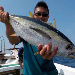 明日丸 釣果