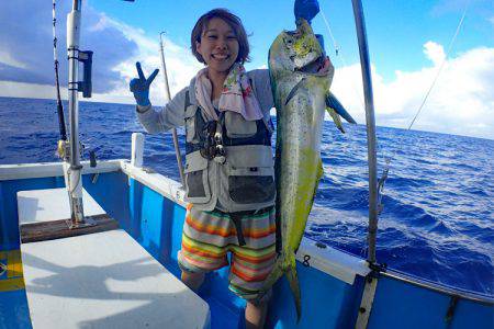 沖縄の釣船クレーンズ・鶴丸 釣果