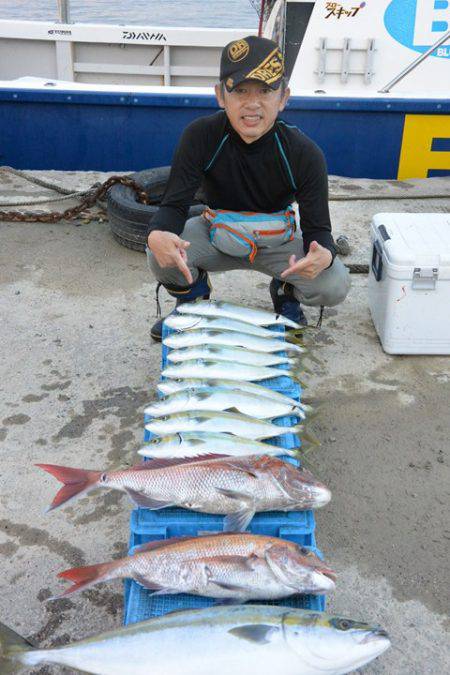 ジギング船 BLUEWATER 釣果