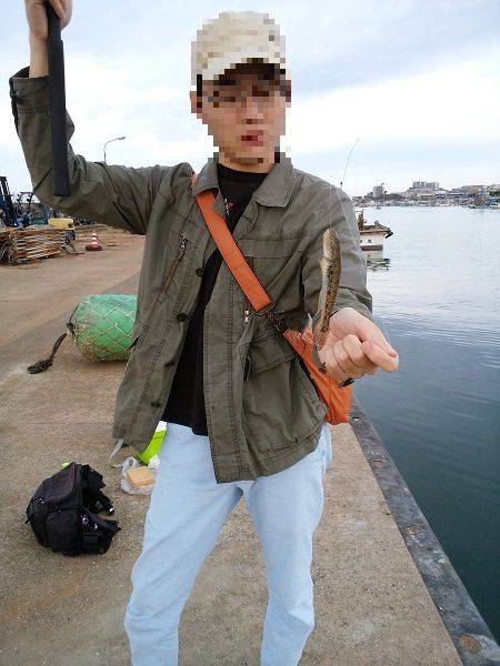 林崎漁港でハゼ釣り