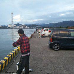 大潟岸壁テンヤでタチウオ