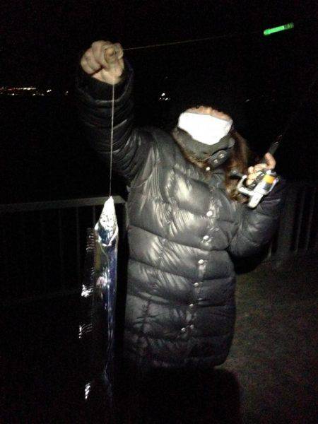 寒い中、60cmオーバーのアナゴゲット！