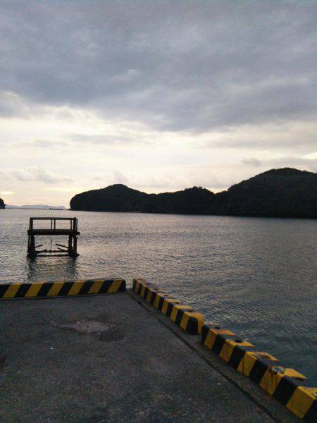 大潟岸壁テンヤでタチウオ