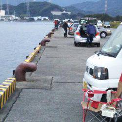 大潟岸壁テンヤでタチウオ