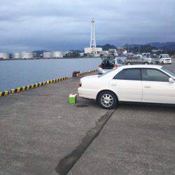 大潟岸壁テンヤでタチウオ