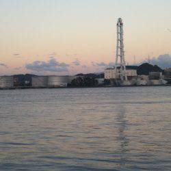 大潟岸壁テンヤでタチウオ