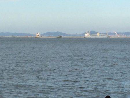 人混みの中で朝練