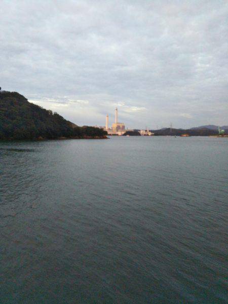 大潟岸壁テンヤでタチウオ