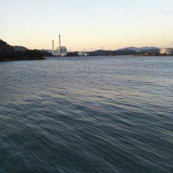 大潟岸壁テンヤでタチウオ