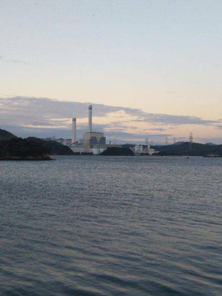 大潟岸壁テンヤでタチウオ