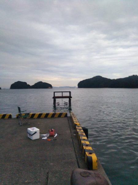 大潟岸壁テンヤでタチウオ