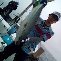 ファイヤードルフィン 釣果