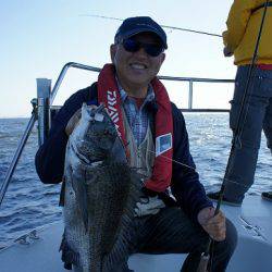 フルコンタクト 釣果