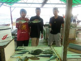 本部釣りイカダ 釣果