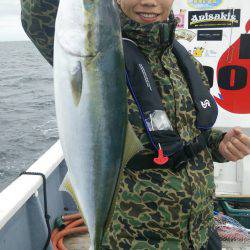 ファイヤードルフィン 釣果