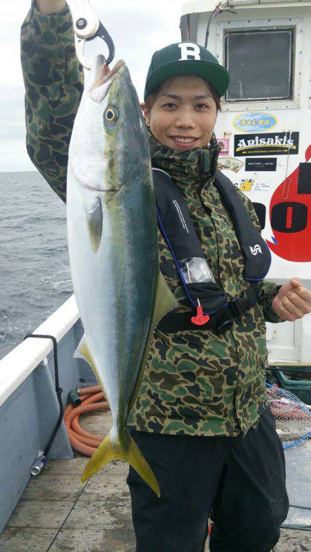 ファイヤードルフィン 釣果