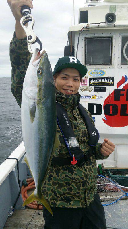 ファイヤードルフィン 釣果