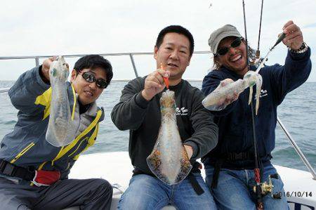 フルコンタクト 釣果