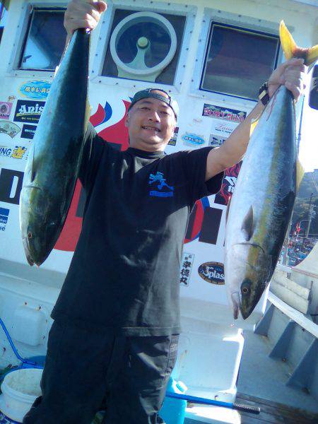 ファイヤードルフィン 釣果