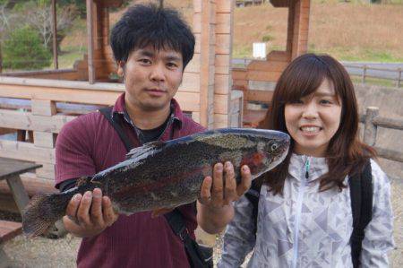 フィッシングレイクたかみや 釣果