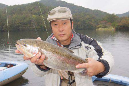 フィッシングレイクたかみや 釣果