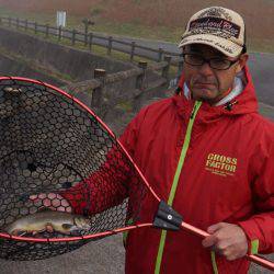 フィッシングレイクたかみや 釣果