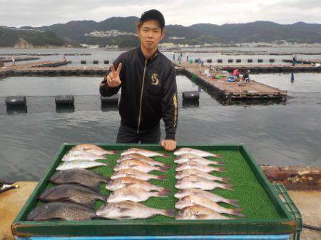 淡路じゃのひれフィッシングパーク 釣果