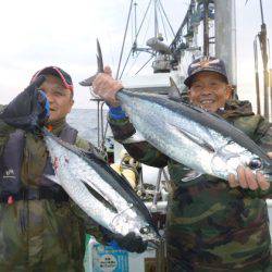 真祐丸 （しんゆうまる） 釣果