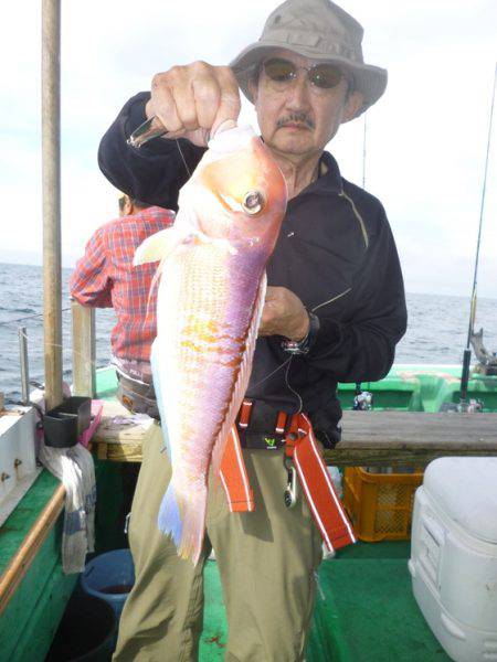 真祐丸 （しんゆうまる） 釣果