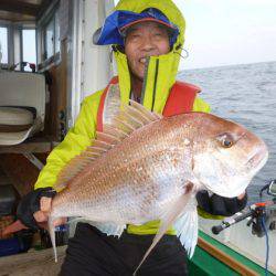 真祐丸 （しんゆうまる） 釣果