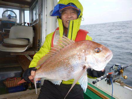 真祐丸 （しんゆうまる） 釣果