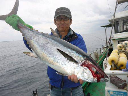 真祐丸 （しんゆうまる） 釣果