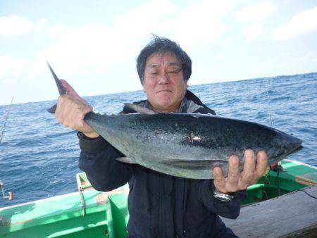 真祐丸 （しんゆうまる） 釣果