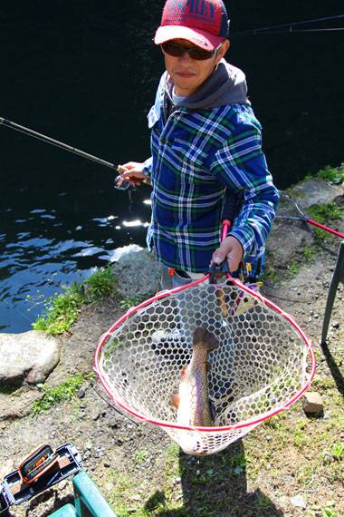 小菅トラウトガーデン 釣果