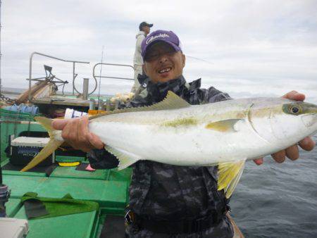 真祐丸 (しんゆうまる) 釣果