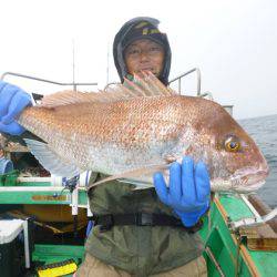 真祐丸 (しんゆうまる) 釣果