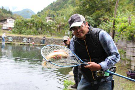 小菅トラウトガーデン 釣果