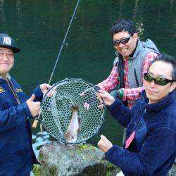 小菅トラウトガーデン 釣果