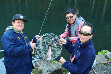 小菅トラウトガーデン 釣果