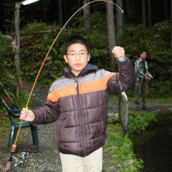 小菅トラウトガーデン 釣果