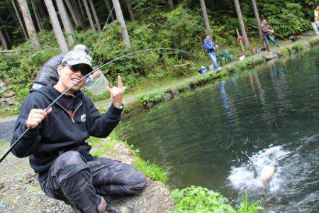 小菅トラウトガーデン 釣果