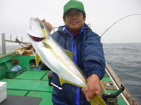 真祐丸 （しんゆうまる） 釣果