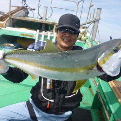 真祐丸 (しんゆうまる) 釣果