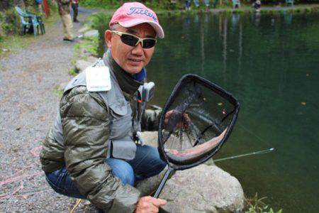 小菅トラウトガーデン 釣果