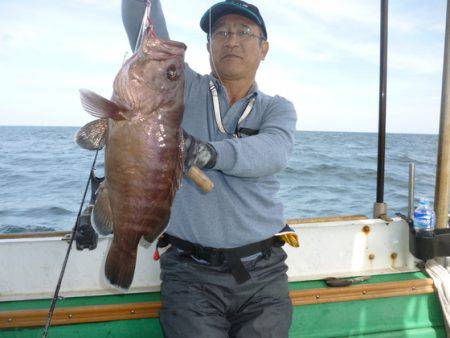 真祐丸 (しんゆうまる) 釣果