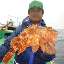 真祐丸 （しんゆうまる） 釣果