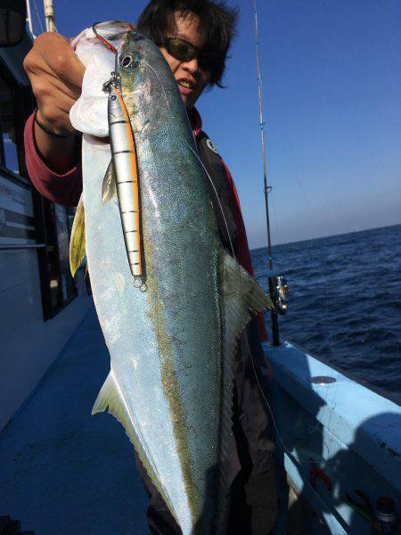 松鶴丸 釣果