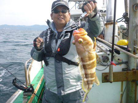 真祐丸 (しんゆうまる) 釣果