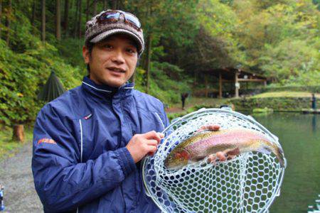 小菅トラウトガーデン 釣果