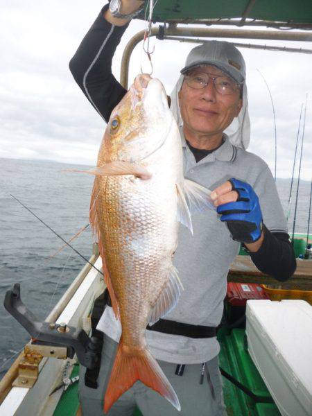 真祐丸 (しんゆうまる) 釣果